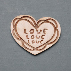 Love(2) wood sticker